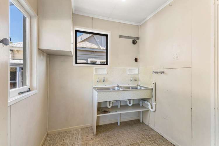 89 Trafalgar Street Onehunga_12