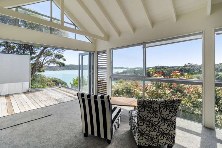 66 Kennedy Point Road Surfdale_41