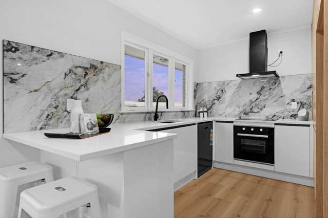 20 Chorley Avenue Massey_2