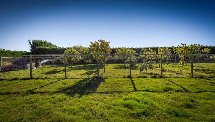 6/616 Halkett Road West Melton_22