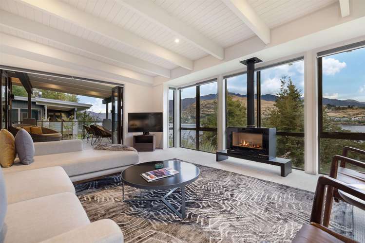 Villa 803, 387 Frankton Road_1