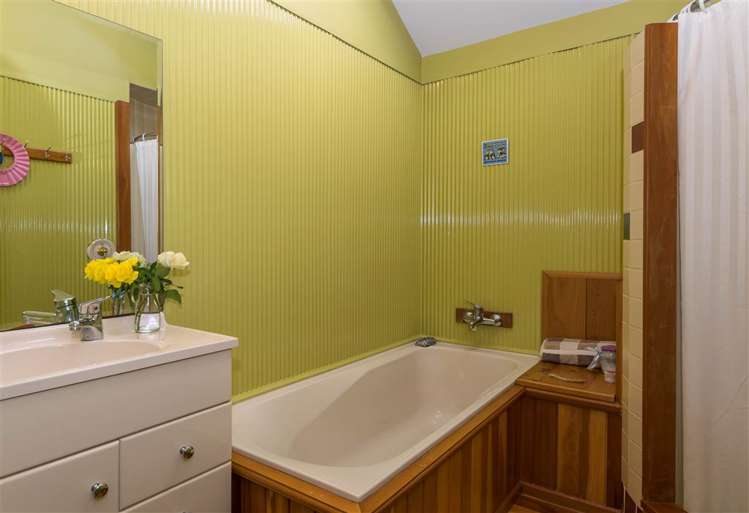 52 Bush Road Tuamarina_21