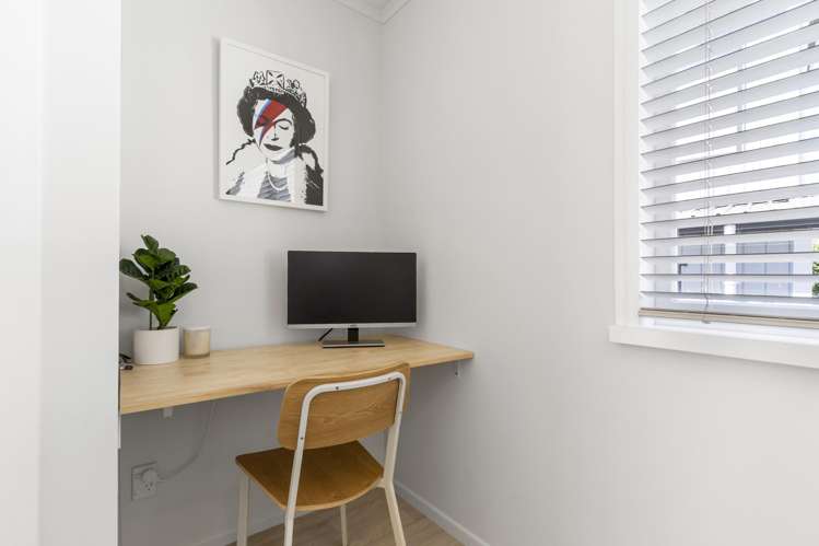 4A Tiroroa Avenue Te Atatu South_9