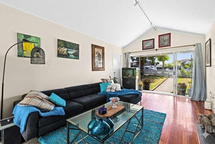 20 Shrimpton Road Haumoana_4