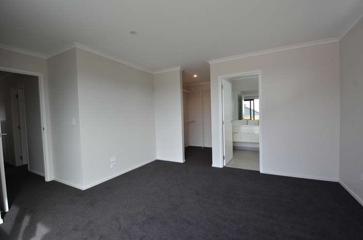 14 James Elliot Way Pokeno_12