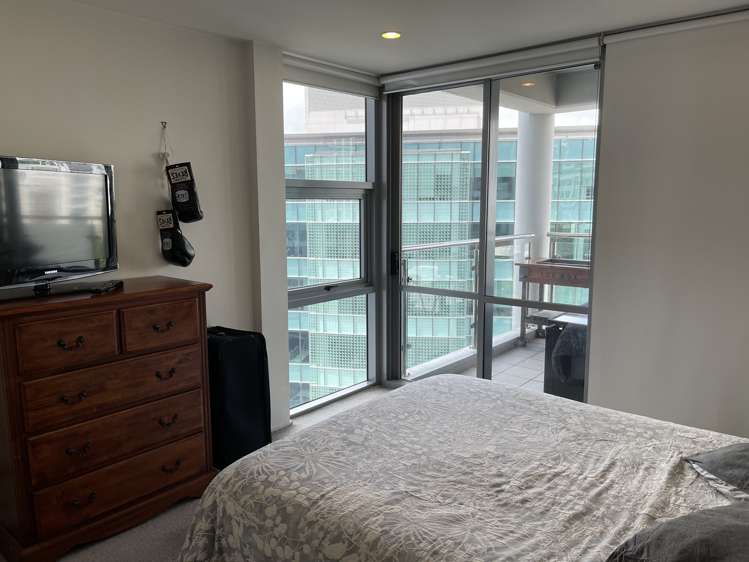 911/30 Beach Road Auckland Central_6