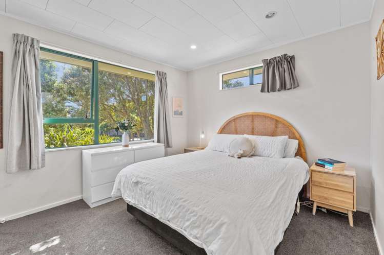 31 Rutherford Drive Waikanae Beach_7