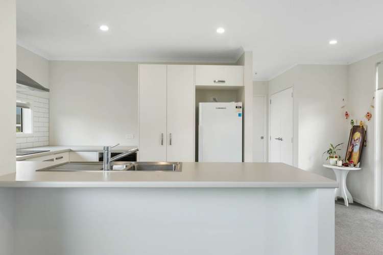 2 Opou Place_5
