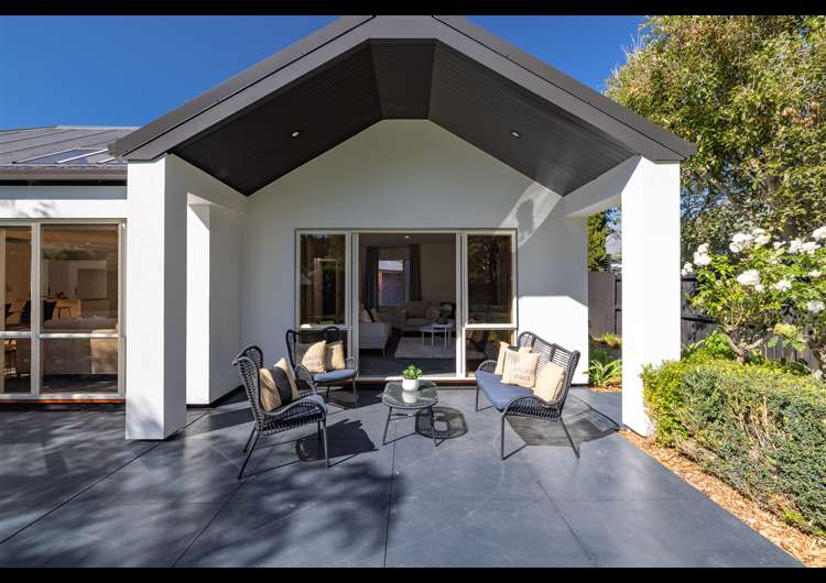 9 Monterey Place Parklands_16