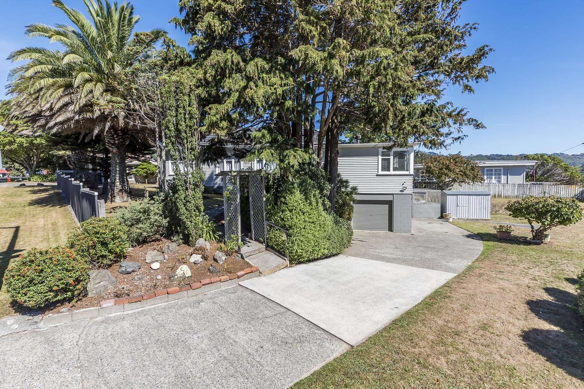 5 Champion Street Porirua East_0
