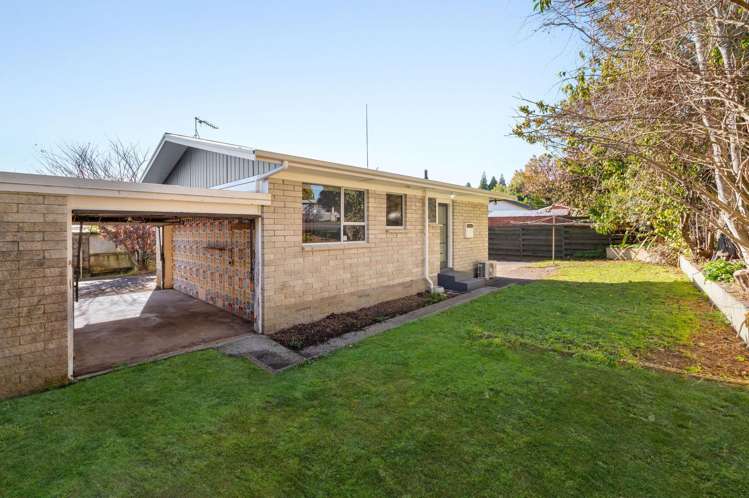 20a Fiona Place Dinsdale_16