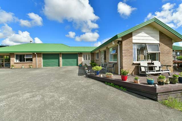 74 Tarrant Road Helensville_1