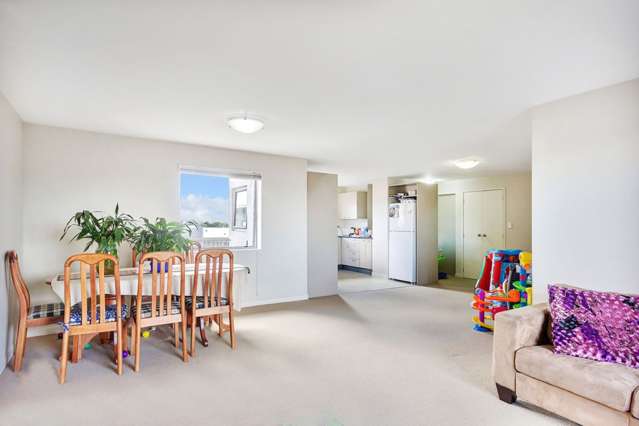 4D/20 Morning Star Place Mount Albert_2