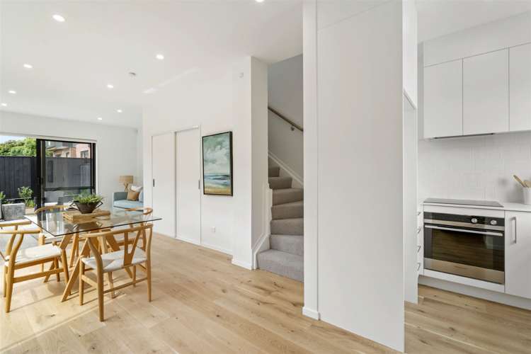 1c Lowe Street Belmont_5