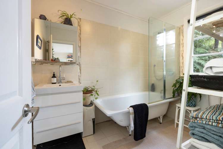 11 Tawini Road Titirangi_16