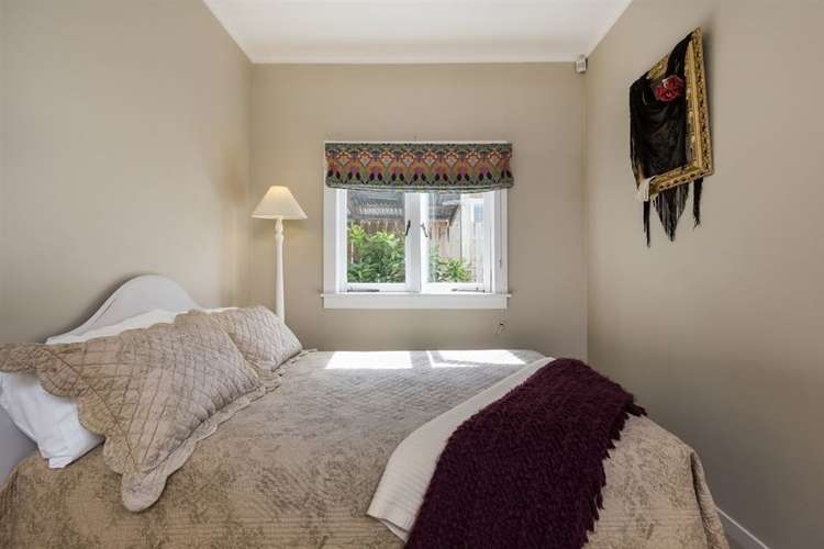 2/11 Salisbury Road Birkdale_9