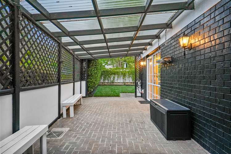 2/48 Seaton Road Murrays Bay_15