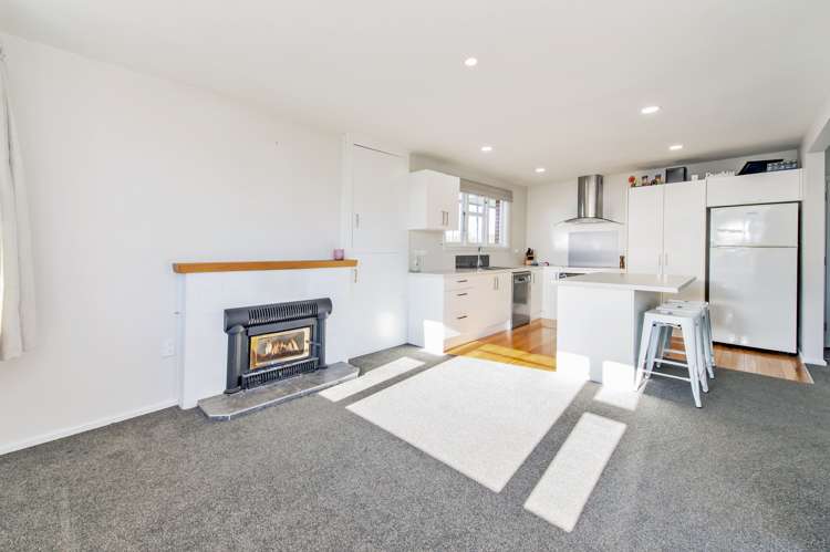 56 North Terrace Darfield_5