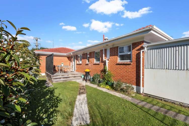 2/22 Cornwall Park Avenue Epsom_2