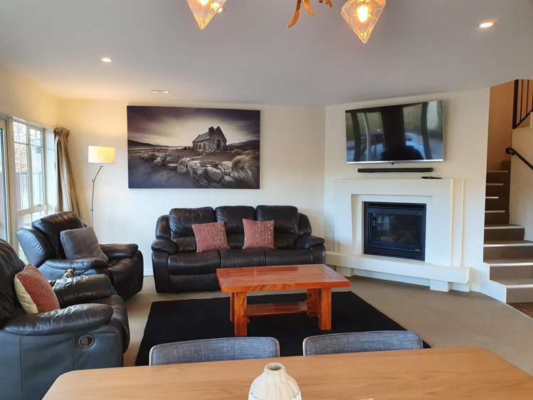 19/1 Beauchamp Place Lake Tekapo_2