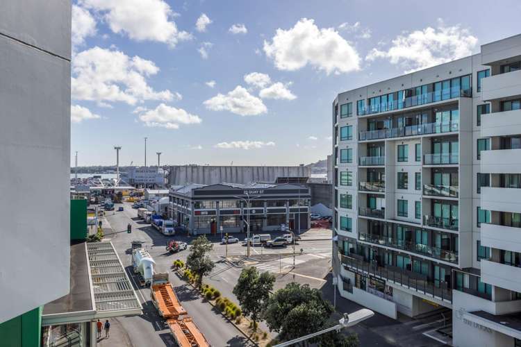 607/30 Beach Road Auckland Central_9