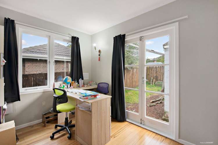 61 Taioma Crescent Te Atatu Peninsula_13