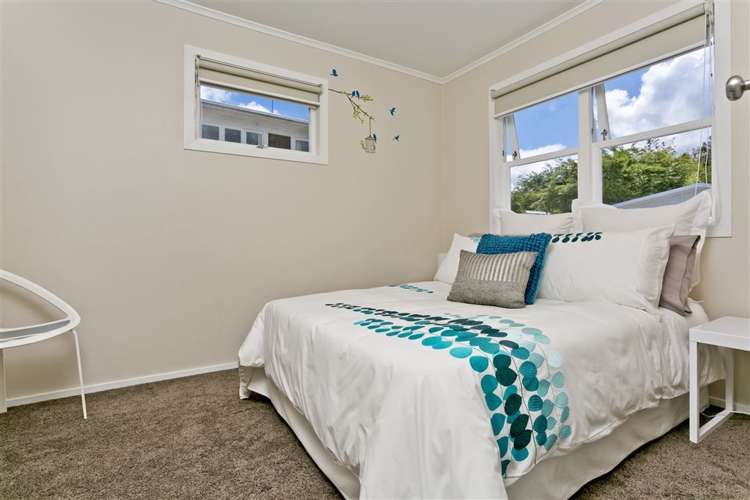 12 Fairclough Road Beach Haven_13