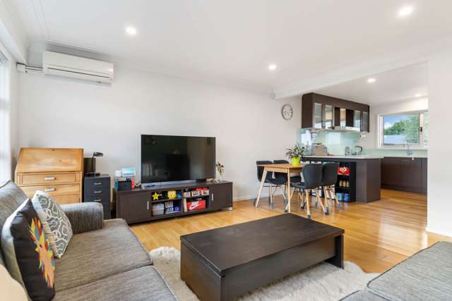 2/5 King Edward Avenue Epsom_1