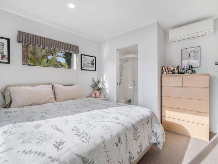 2/58 James Street Bayview_21