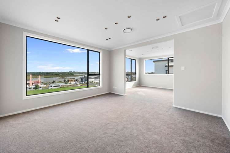 16 Parkmore Drive_5