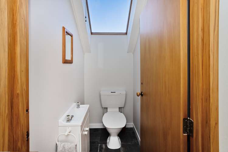 142 King Street Windsor_20