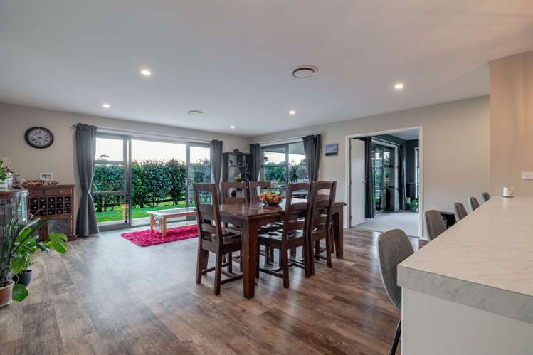 203 Turitea Road Fitzherbert_13
