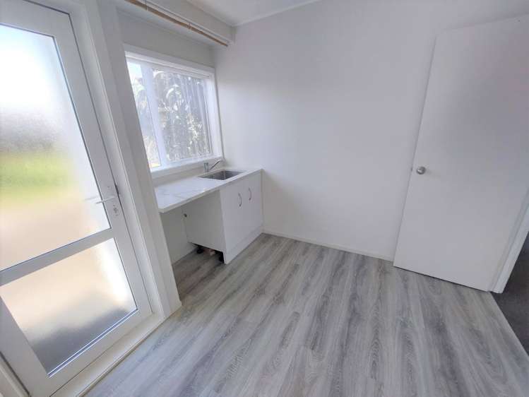 22 Walworth Avenue Pakuranga Heights_11