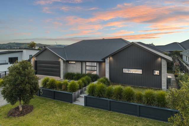Versatile Living - Studio Unit Attached