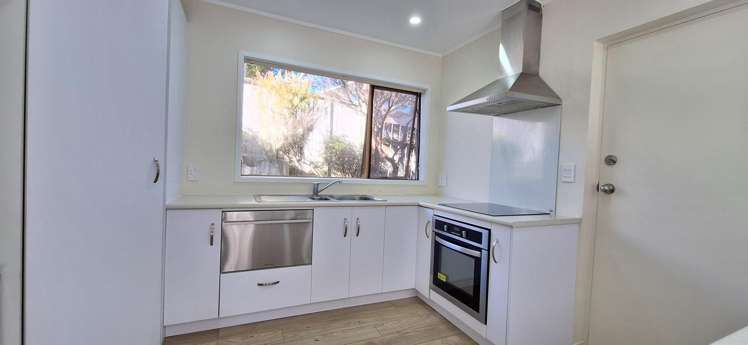 1/32 Stredwick Drive 10899_4