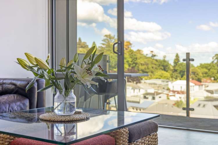 29/61 North Road_4