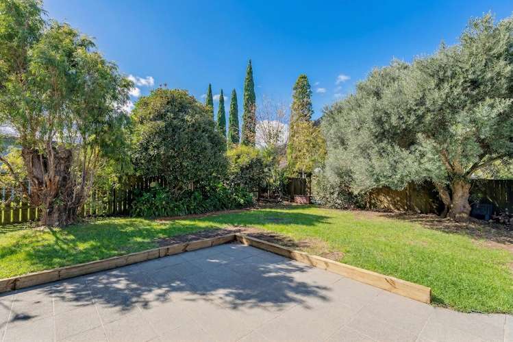 110 Kenwood Drive Matarangi_13