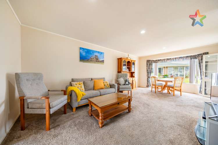 39/17 John Street Trentham_2