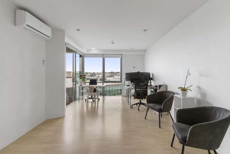 1210/30 Beach Road Auckland Central_5