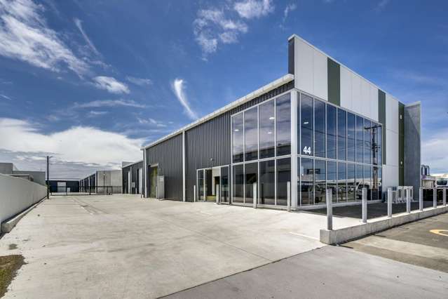 Brand New 271m&sup2; + 89m&sup2; Units on Austin Street