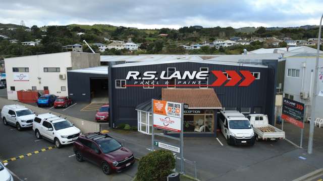 98 Main Road Tawa_1