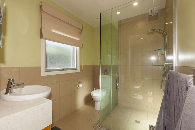 2 Beckett Lane Raumati Beach_13