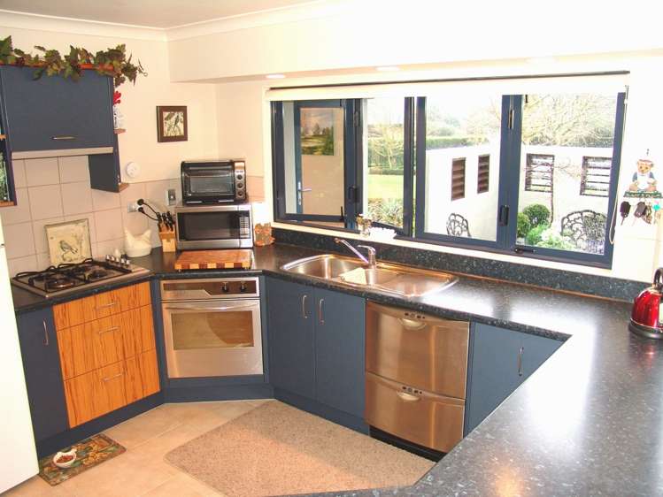 121 Leger Grove Te Awamutu_10