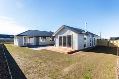 28 Suffolk Drive_1