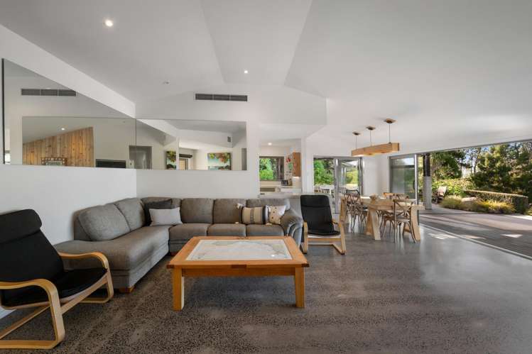 2 West Street Waihi Beach_12