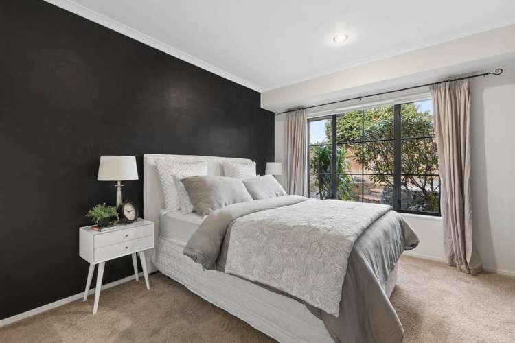 22 Castlehill Court Wattle Downs_19