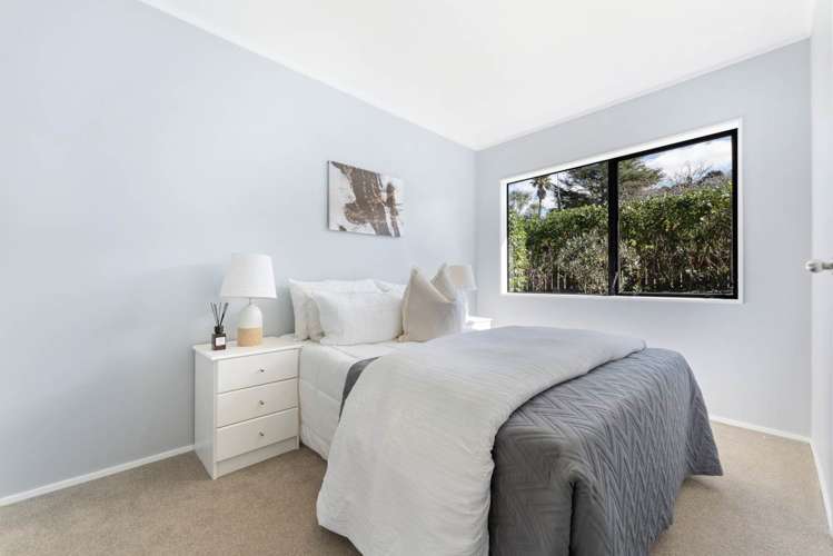 1/20 Valecrest Place Bayview_13