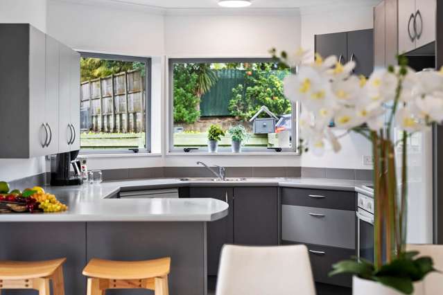 5 Red Hibiscus Road Stanmore Bay_2