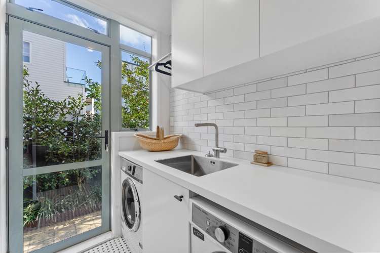 1/10 Ringwood Street Torbay_26