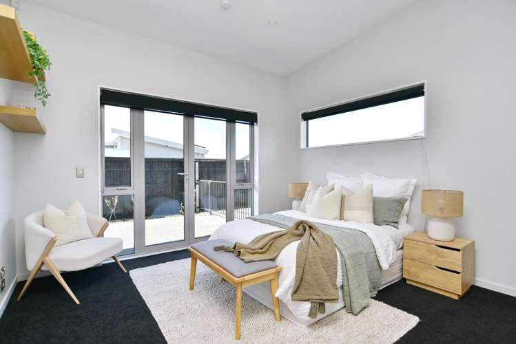 13 Picadilly Avenue Casebrook_16